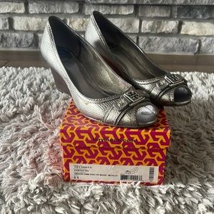 Tory Burch Pewter Ambrose 65MM Open Toe Wedges-Metallic